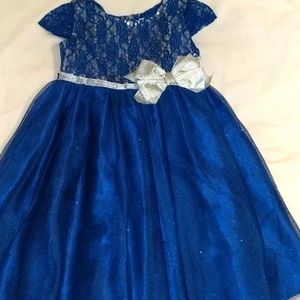 Royal blue sparkling silver bow dress size 5 girls